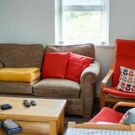 Mary Jane's Cottage, Lettermacaward *