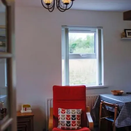 Mary Jane's Cottage, Lettermacaward בית נופש Doochary