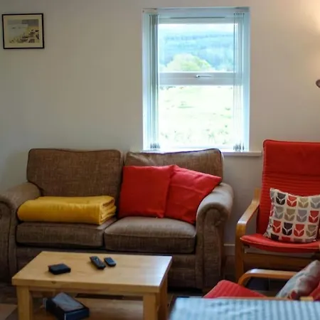 Mary Jane's Cottage, Lettermacaward *