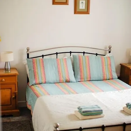 Mary Jane's Cottage, Lettermacaward Nyaraló Doochary