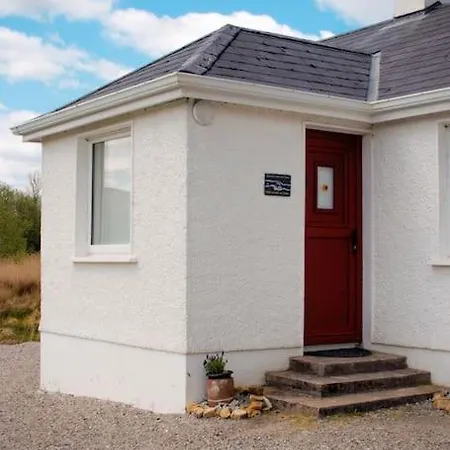 Mary Jane's Cottage, Lettermacaward Nyaraló *