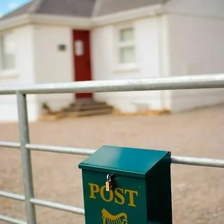 Nyaraló Mary Jane's Cottage, Lettermacaward Doochary